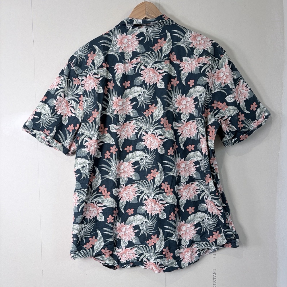 Paper Denim Cloth Short Sleeve Button Up Men Slim Fit Shirt Sz XL Tropical Vaca - Picture 2 of 7